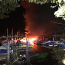 Feuer im Yachthafen in Kressbronn