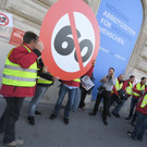 Demo gegen 12-Stunden-Tag