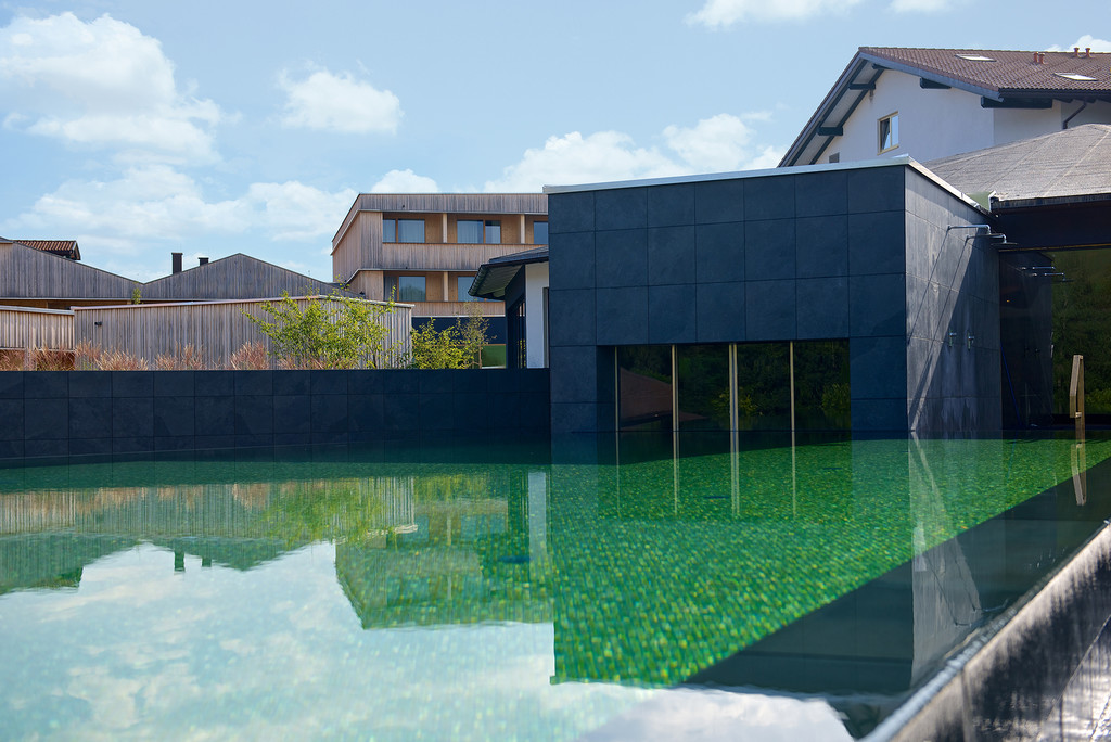 Pool 2016-2-2000.jpg