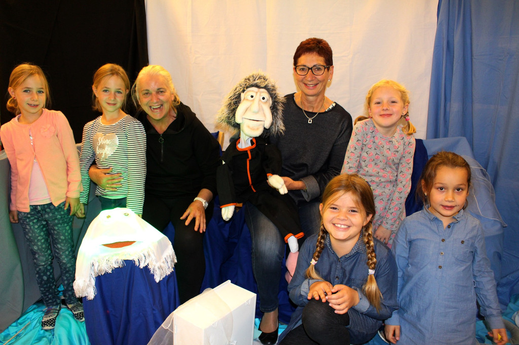 B__cherei Lesereise PUPPENSPIEL Angelika Heinzle-Denifle 19-10-2018 _3_.JPG