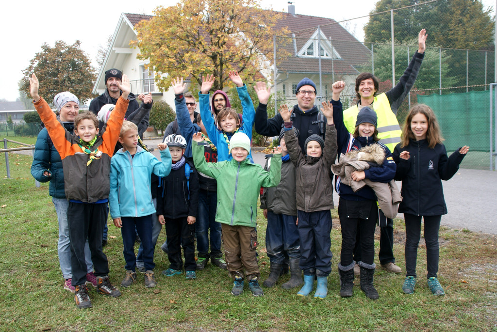 Wichtel_ W__lflinge und Sp__hguides haben ordentlich M__ll geammelt.JPG