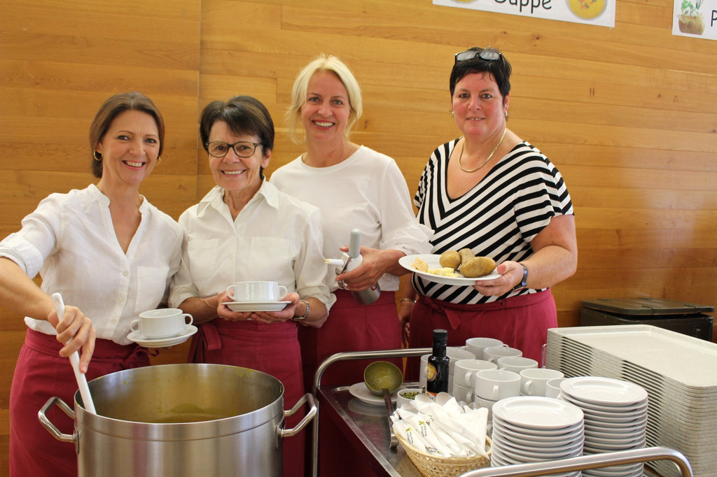 Lochau Kartoffeltag Missionskreis der Pfarre 21-10-2018 _3_.JPG