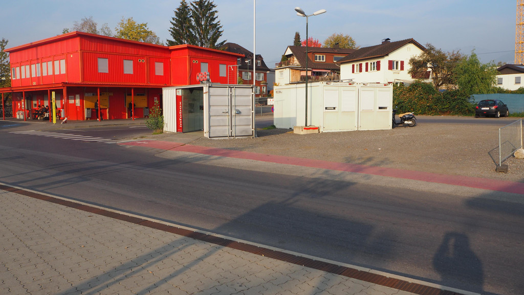 PA194000.JPG