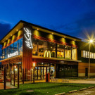 McDonalds_Oesterreich_Eroeffnung_Seestadt_Bild_02_Aussenansicht_Abend.jpg
