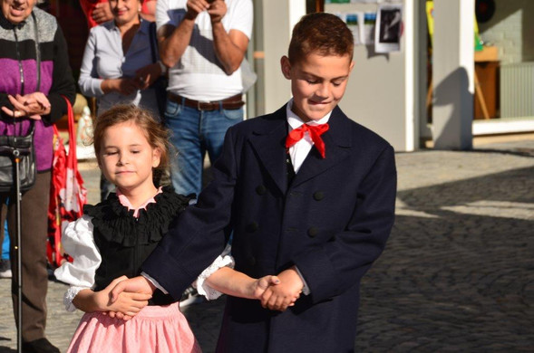 Klostertalmarkt in Bludenz Kindertrachtengruppe Bludenz _9_.jpg