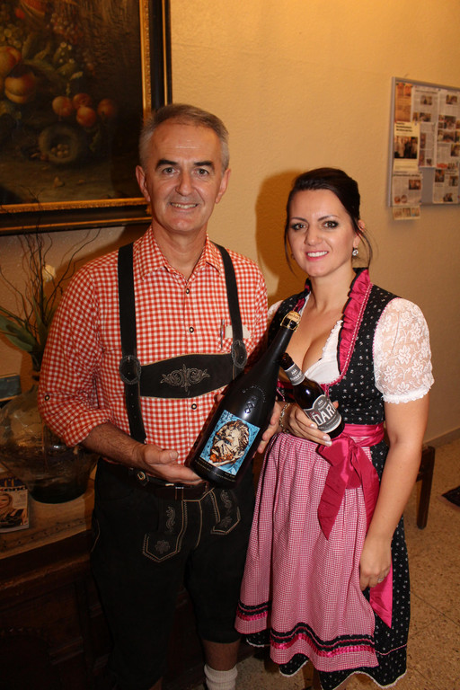 bild 17 - Viktor und Anita Dusevic.JPG