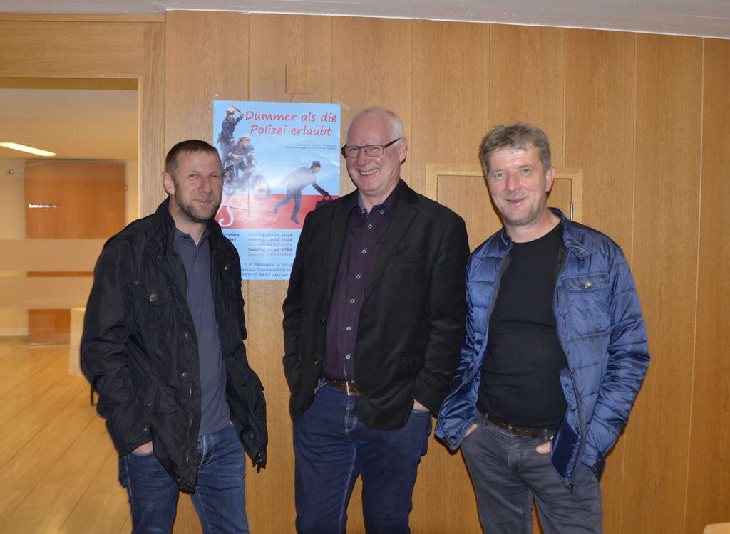 Michael Ritter_ Hans Zengerle_ Martin Ritter_ Abordnung des Theaterfereins Egg.jpg