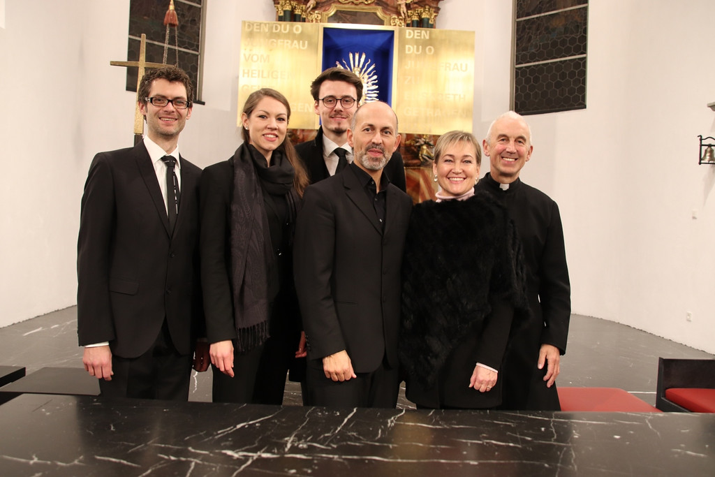 Mozart Requiem 1a.jpg