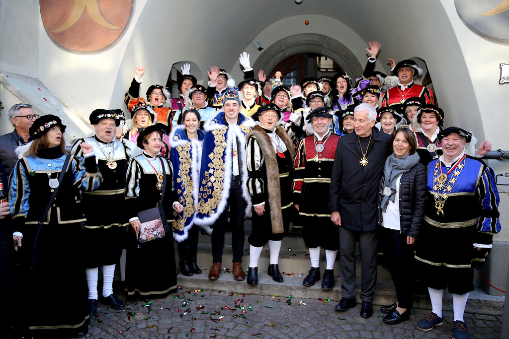 Mit dreifachem Spa__lta_ Spa__lta hoch ero__ffnete die Zunft aus Feldkirch ihre Faschingszeit.JPG