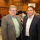 Anton Gom Bu__rgermeister aus Ro__ns mit Landtagsabgeordneter Markus Hartmann.JPG