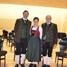 Musikverein Obmann G__nther Kohler_ Kapellmeisterin Mathilde Dietrich_ F__hnrich.jpg