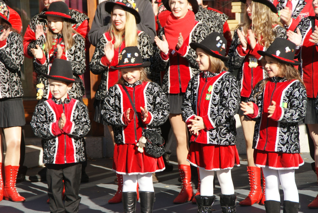 Auch die Garde marschierte auf.JPG