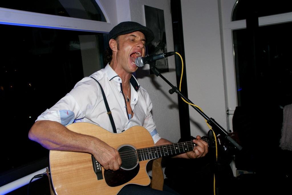 Austria Cafe 1 Wolfgang Frank.JPG