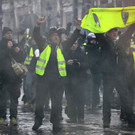 AFP_1B26LF.jpg