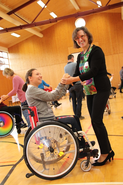 Rollstuhltanzen 3.jpg