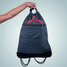 Beutelrucksack-Jacke _c_ Robert Peres.jpg