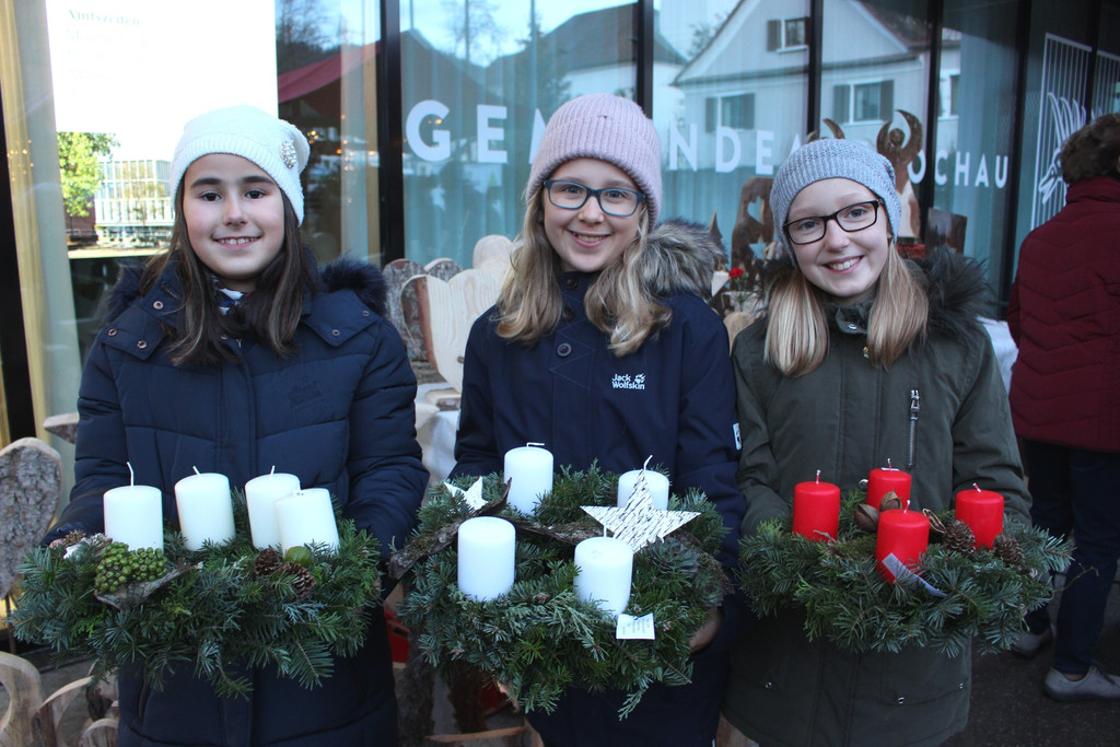 Adventzauber ILLUMINIERUNG mit Weihnachtsmarkt 01-12-2018 _47_.JPG