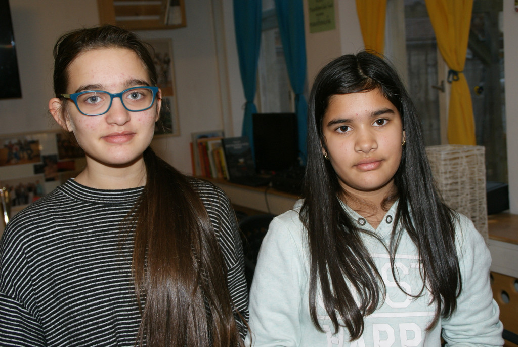 Valentina und Vanessa.JPG