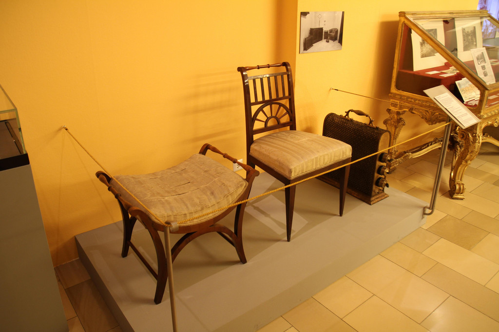 Ausstellung_Bruch und Kontinuit__t_Hofmobiliendepot  ___  M__bel Museum Wien __ SKB  _14_.JPG