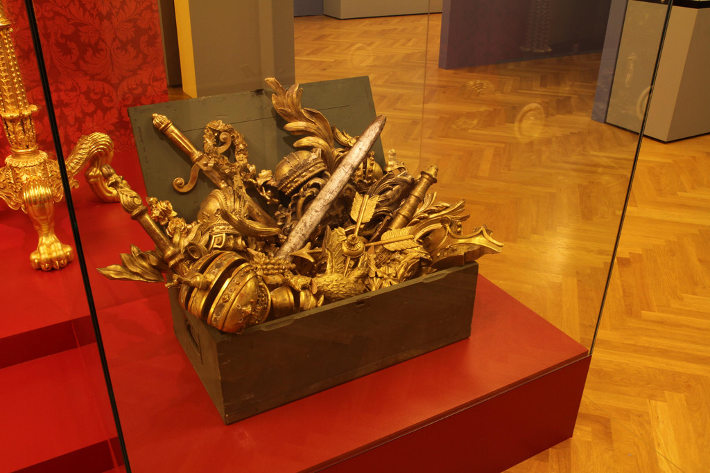 Ausstellung_Bruch und Kontinuit__t_Hofmobiliendepot  ___  M__bel Museum Wien __ SKB  _30_.JPG