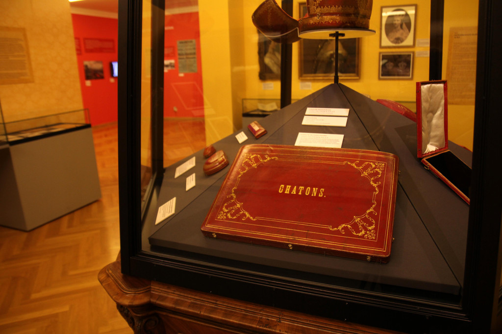 Ausstellung_Bruch und Kontinuit__t_Hofmobiliendepot  ___  M__bel Museum Wien __ SKB  _38_.JPG