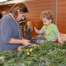 Adventkranzbinden_12_2856_5c015bf210e.jpg