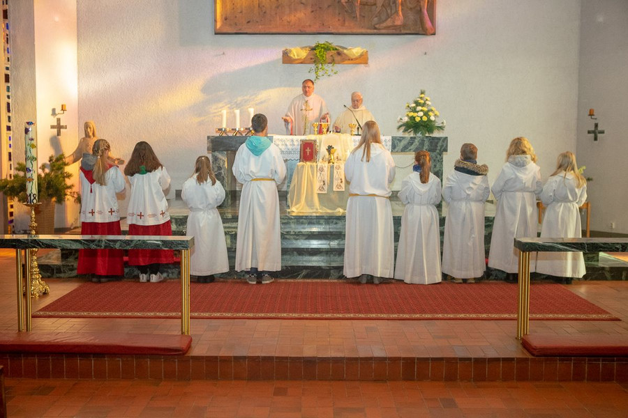 20181125_Pfarrjubila__um_039.jpg