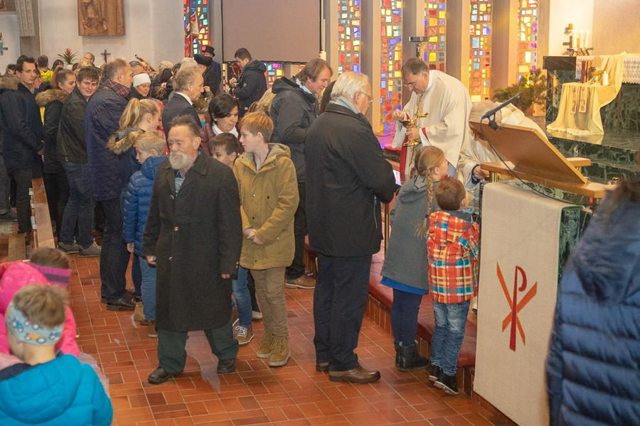 20181125_Pfarrjubila__um_045.jpg