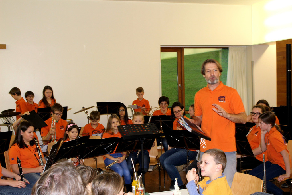 Musikverein NACHWUCHS JUNGMUSIK Nikolofeier 08-12-2018 _4_.JPG