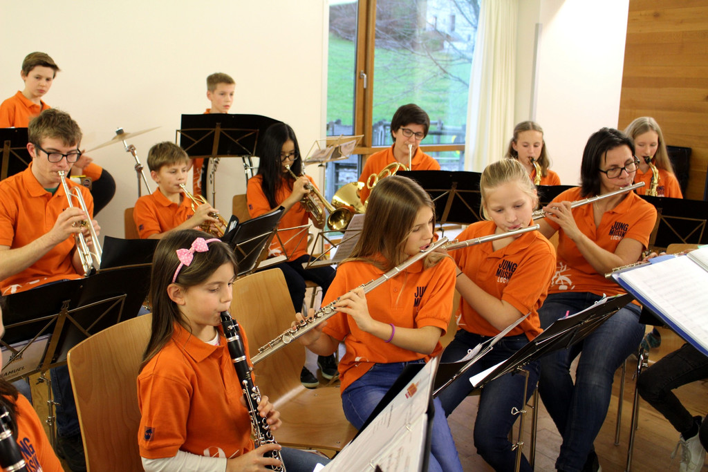 Musikverein NACHWUCHS JUNGMUSIK Nikolofeier 08-12-2018 _14_.JPG