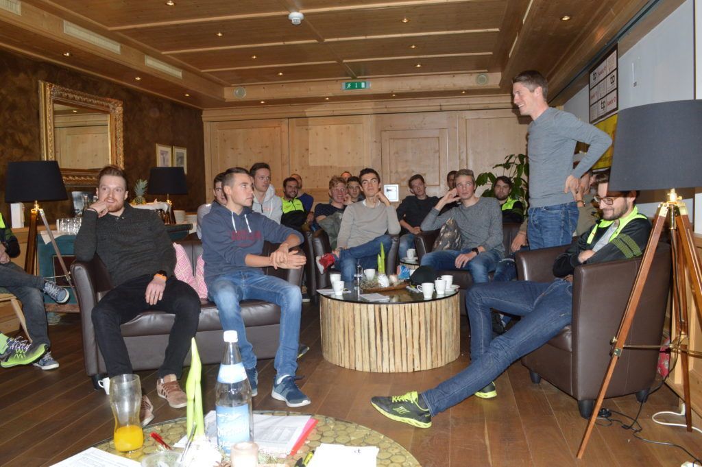 Team_Building_2019-2.jpg