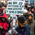 Gro__demo gegen Schwarz-Blau Regierung _99 von 121_.jpg