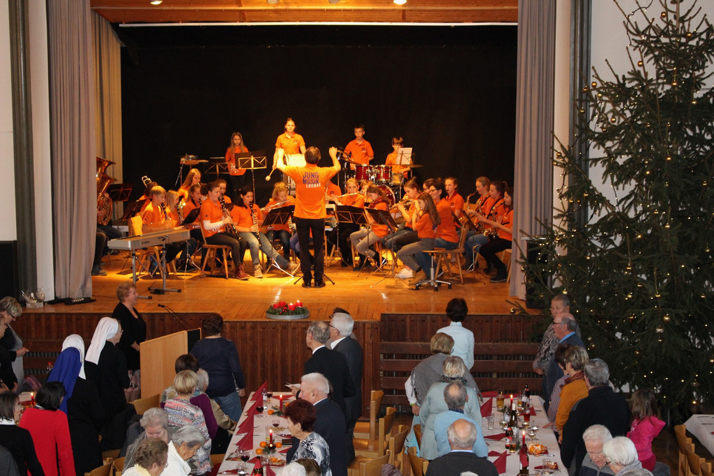Senioren Adventfeier A STILLE NACHT 15-12-2018 _3_.JPG