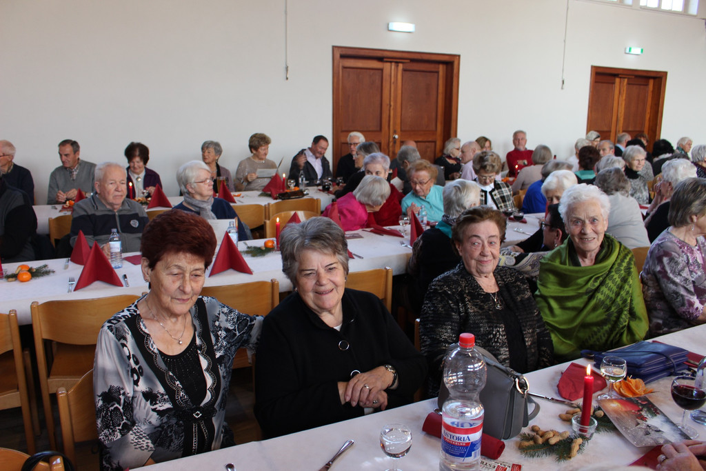 Senioren Adventfeier C MENSCHEN 15-12-2018 _10_.JPG