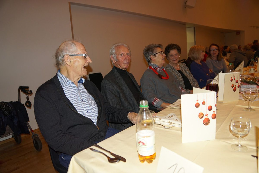 Seniorenweihnachtsfeier_2018-12-16_DSC02903.jpg