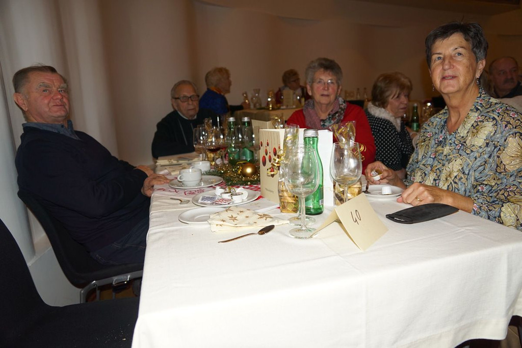 Seniorenweihnachtsfeier_2018-12-16_DSC03055.jpg
