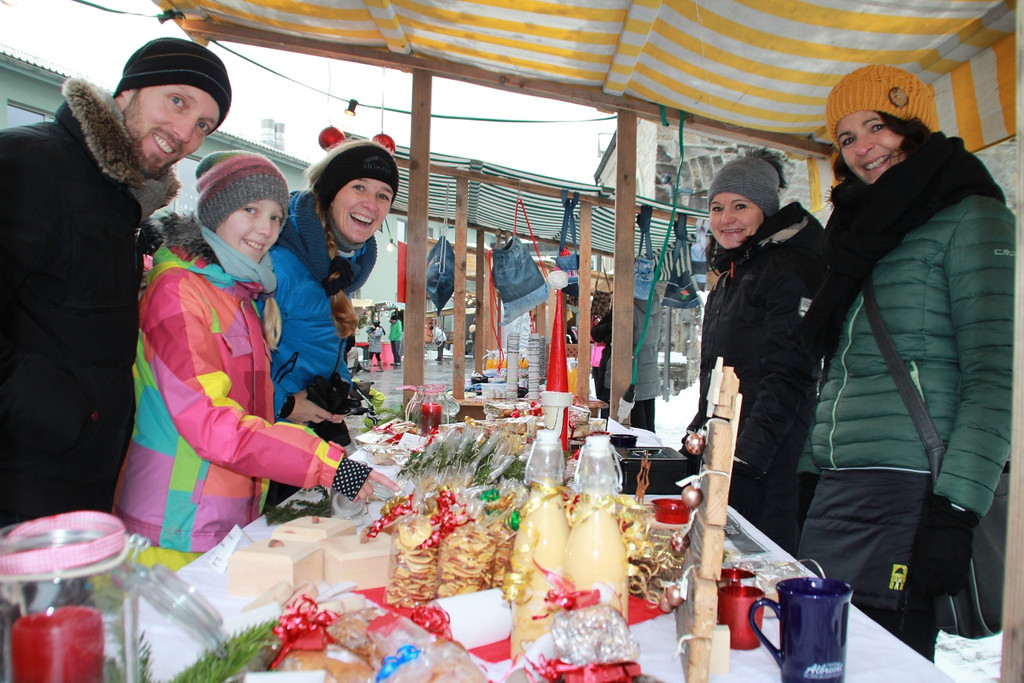 Weihnachtsmarkt 5.jpg