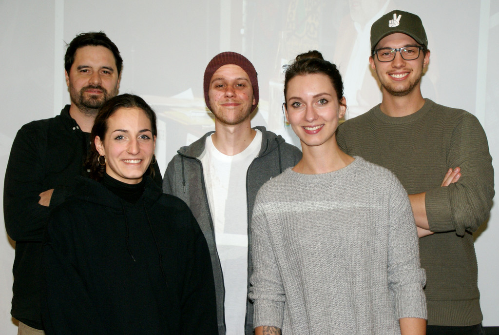 v_li_ Jennifer_ Niclas_ Lukas_ Lisa_ Sebastian - FH Dornbirn.JPG