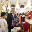 Sternsinger bei Van der Bellen