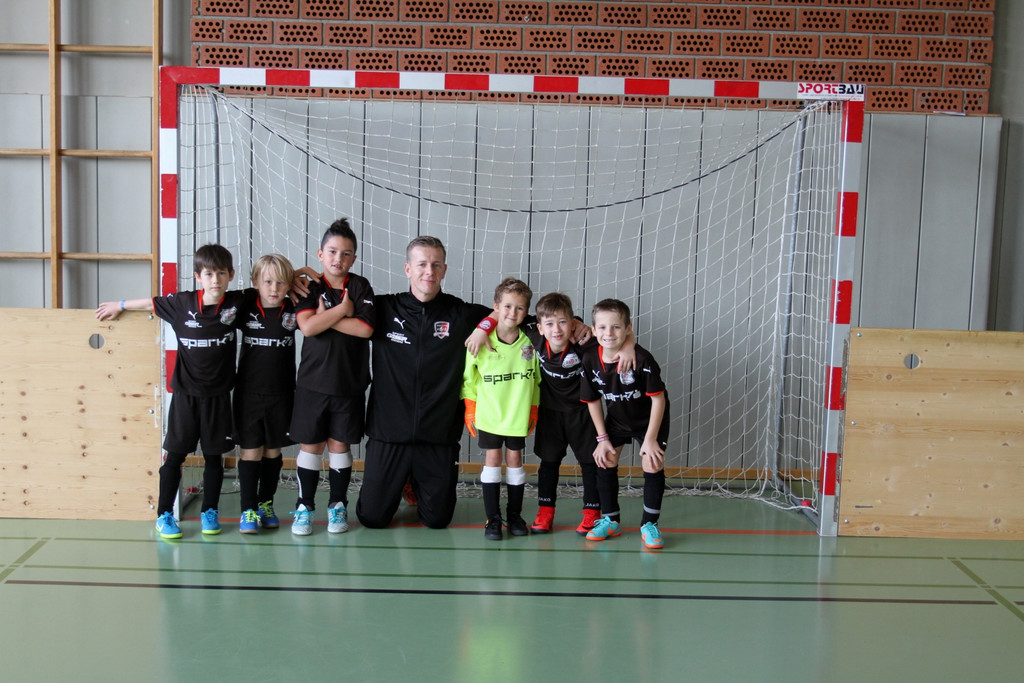 Fu__ball NACHWUCHS U 8 C Fotos Umfeld Viktoria Bregenz 15-12-2018 _8_.JPG