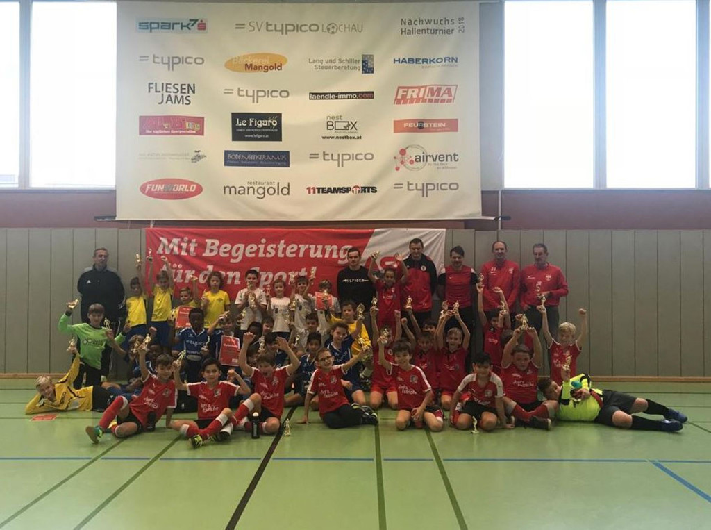 Fu__ball NACHWUCHS U 10 A Gesamtbild 16-12-2018.JPG