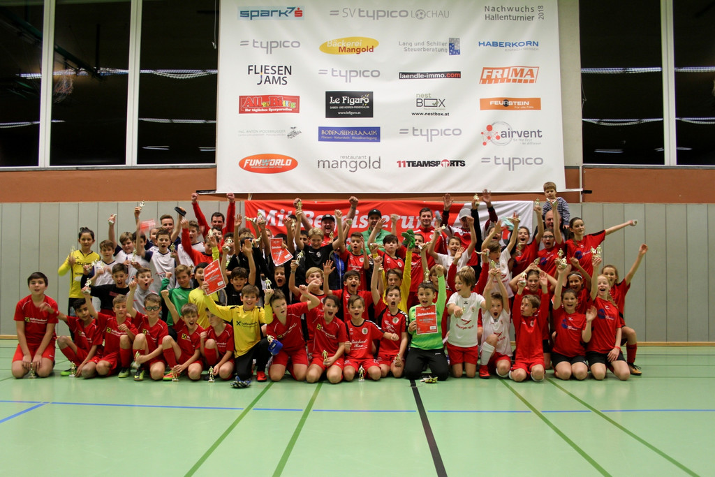 Fu__ball NACHWUCHS U 12 A GESAMTBILD 16-12-2018.jpg