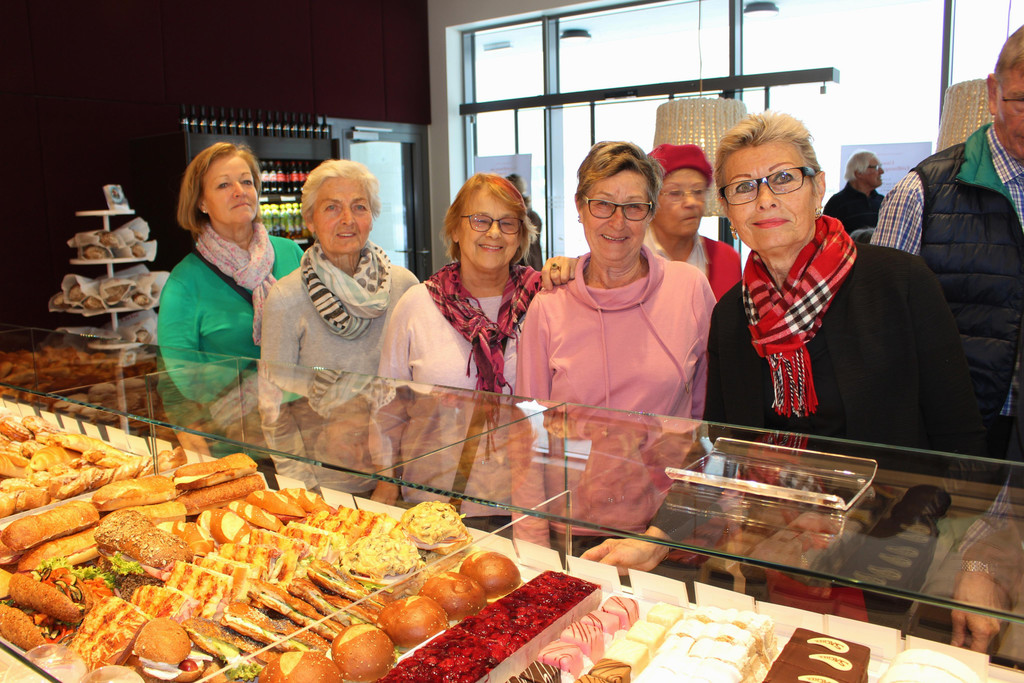 Seniorenbund Exkursion B__CKEREI MANGOLD D im Cafe 10-01-2019 _1_.JPG