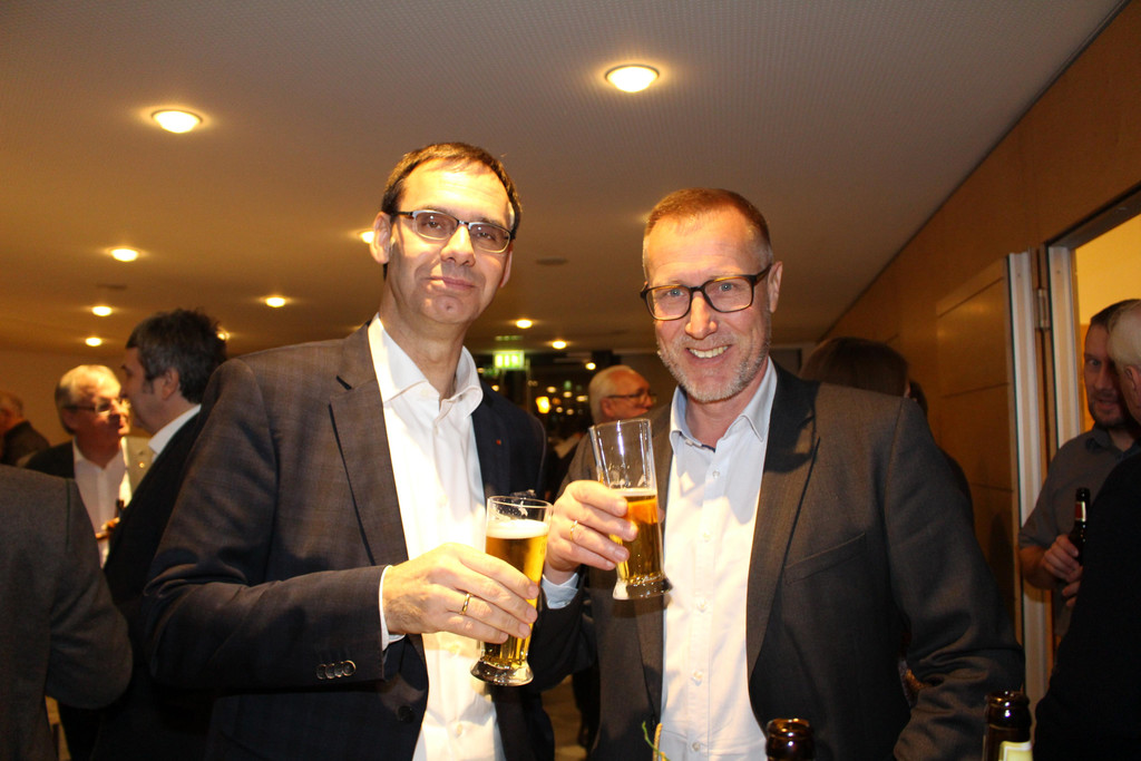 IMG_2025 Landeshauptmann Markus Wallner und Obmann SV Frastanz Markus Pedot.JPG