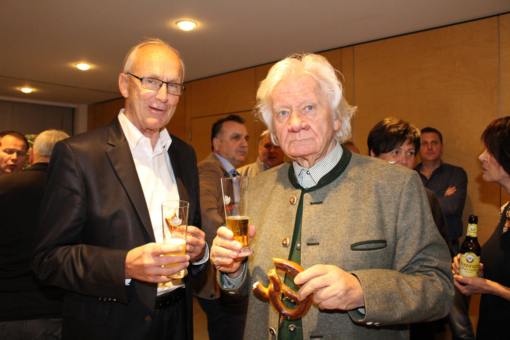 IMG_2034 Ehrenbuerger Herbert Spieler und Harald Ludescher.JPG