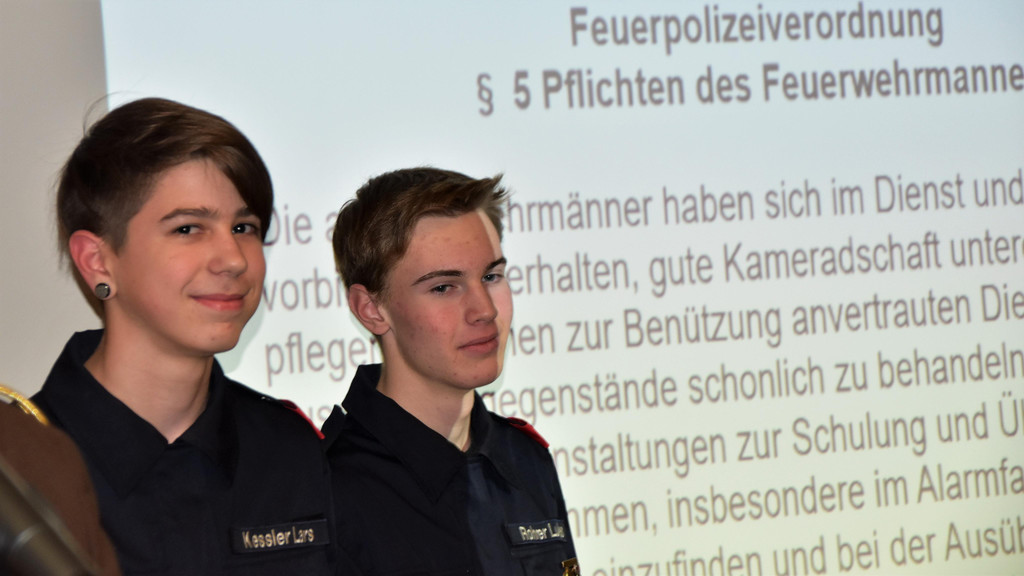 1_Lars Kessler und Lukas Rohner wurden in den Aktivstand aufgenommen.JPG