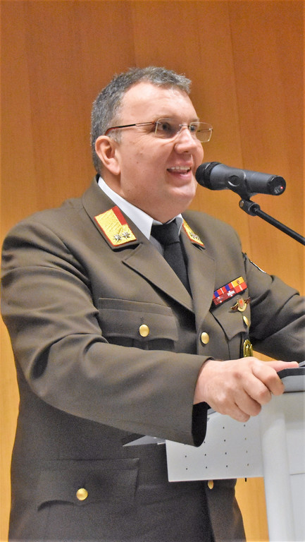 2.JPG