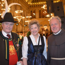 Tirolerball 2019_Tirolerbund-in-Wien-Obmann Johann Baumgartner und Gattin Susanne_ Pater Severin_Foto Die EventfotografenVik.jpg