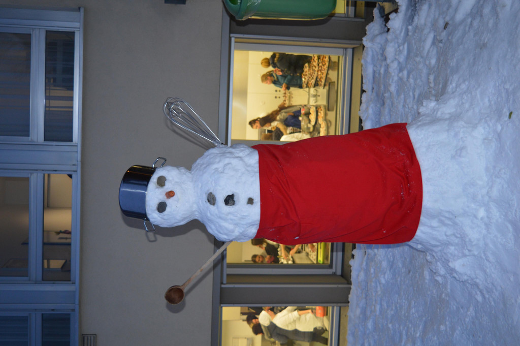 Schneefrau.JPG