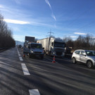 Lkw landet auf A14 im Straßengraben